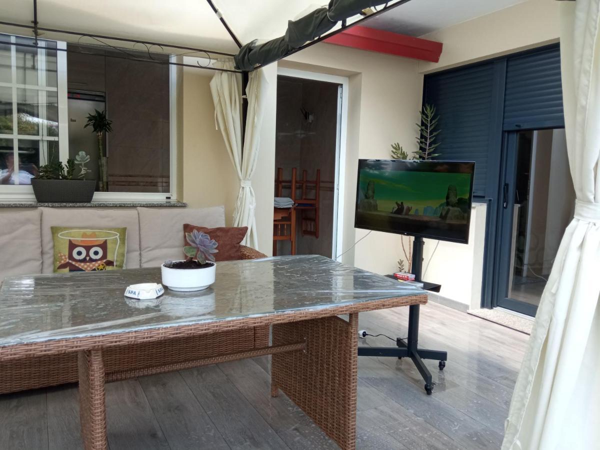 格罗韦Jardin, Terraza Y Barbacoa公寓 外观 照片