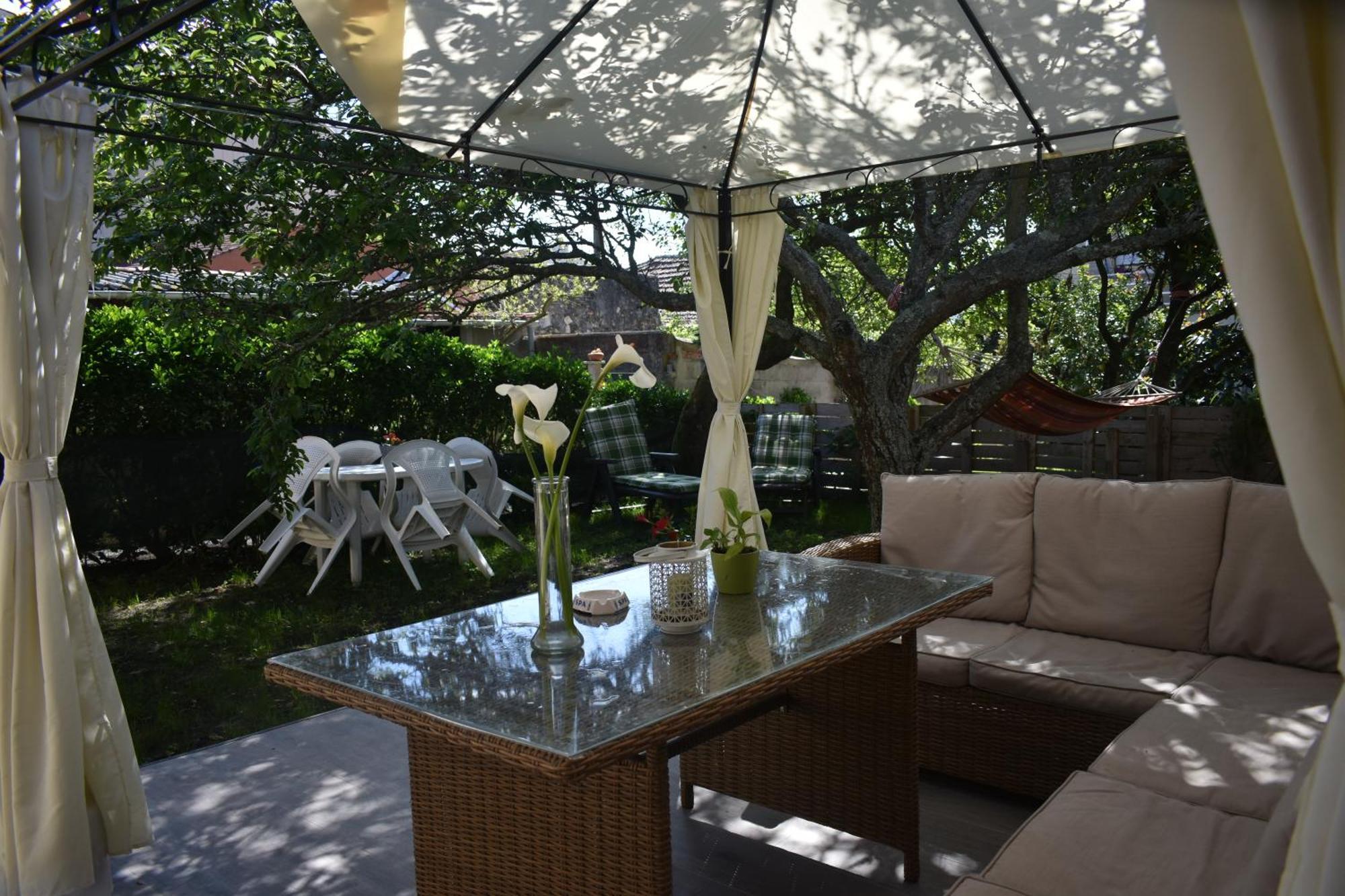 格罗韦Jardin, Terraza Y Barbacoa公寓 外观 照片