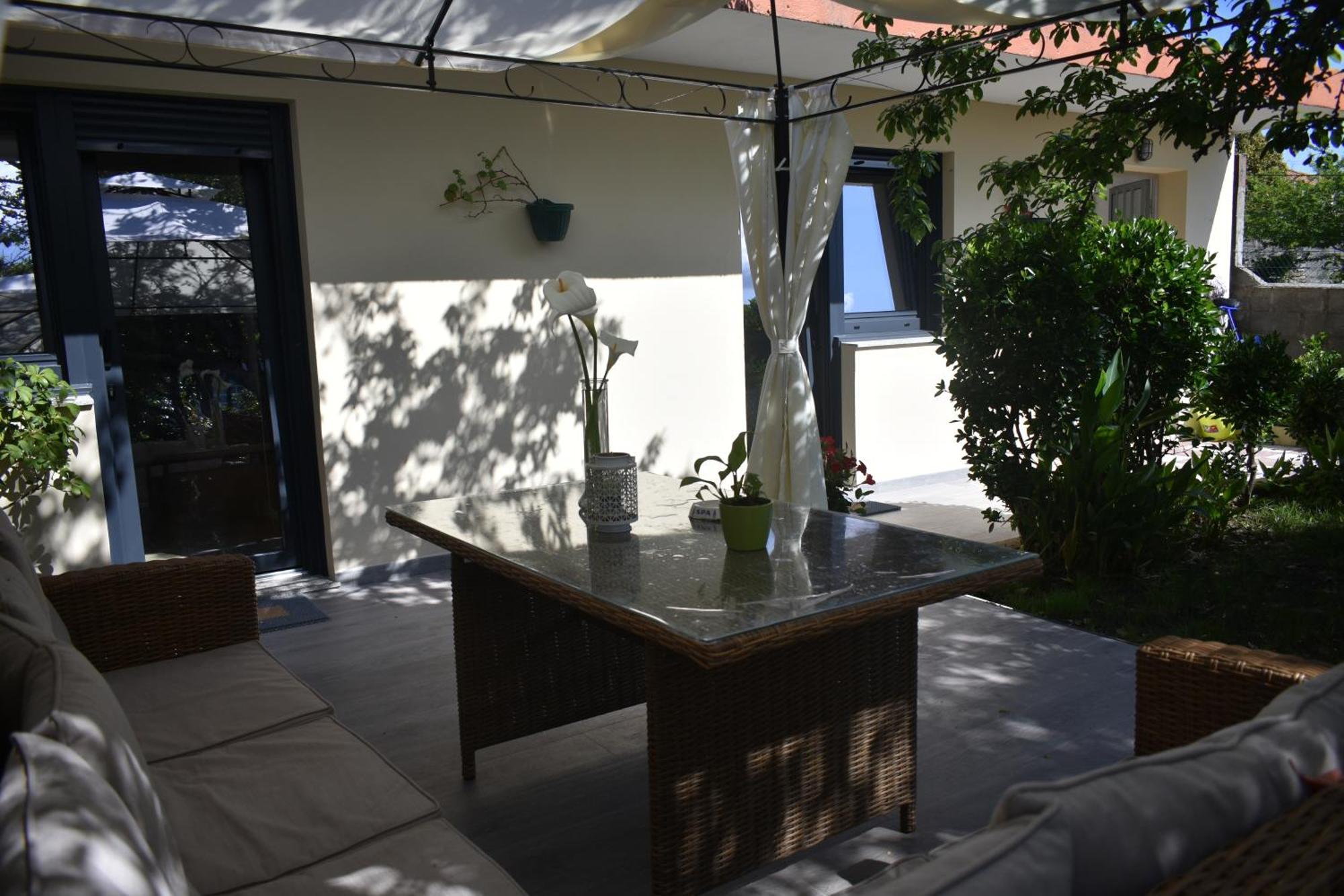 格罗韦Jardin, Terraza Y Barbacoa公寓 外观 照片